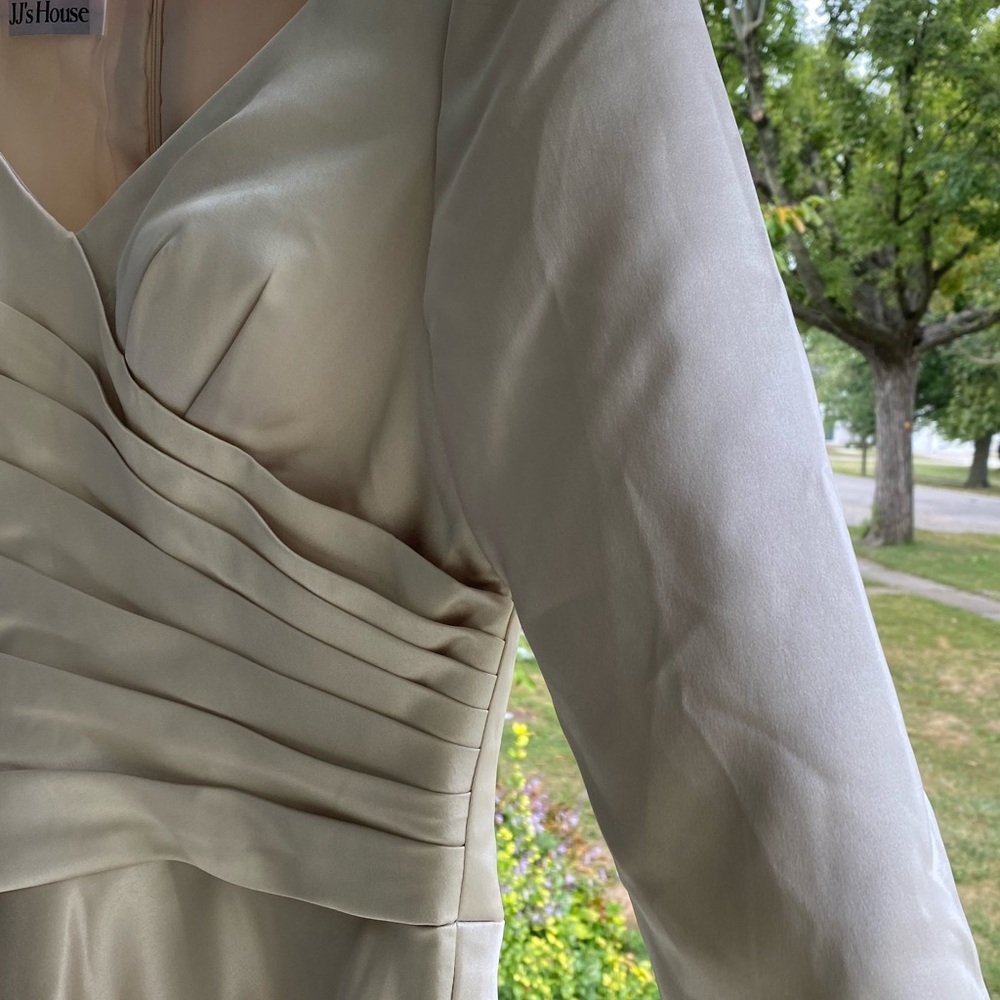 Mother of the Bride Tea Length V Neck Satin Dress - Picture 6 of 12